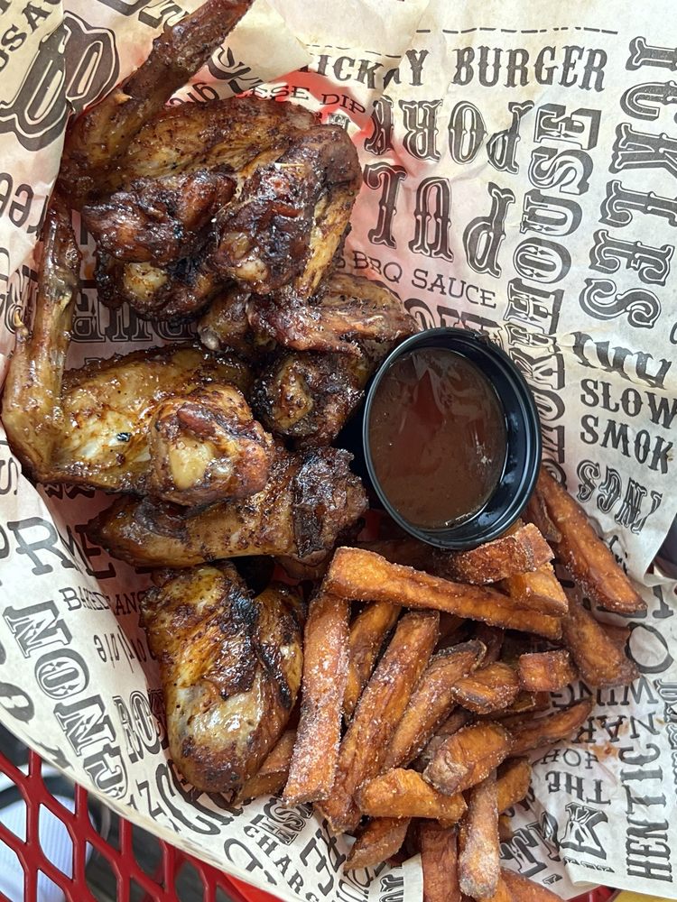 Calhoun's Banquets  Copper Cellar Catering - wedding in Knoxville, TN