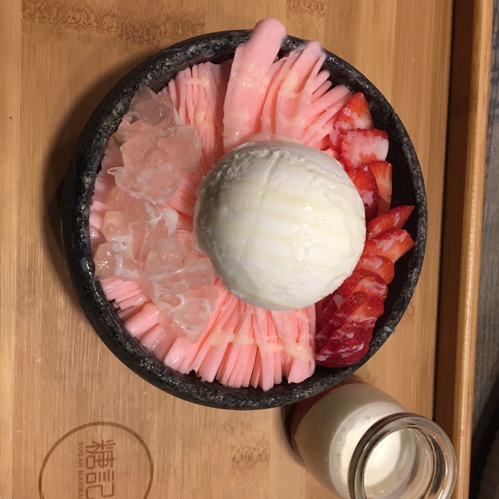 Cotton shaved ice - strawberry