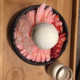Cotton shaved ice - strawberry Cotton shaved ice - strawberry