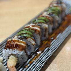 Izakaya Shiono Kona - Dragon roll