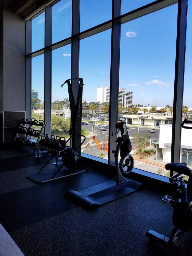 24 Hour Fitness Torrance Del Amo 135 Photos 136 Reviews Gyms Yelp