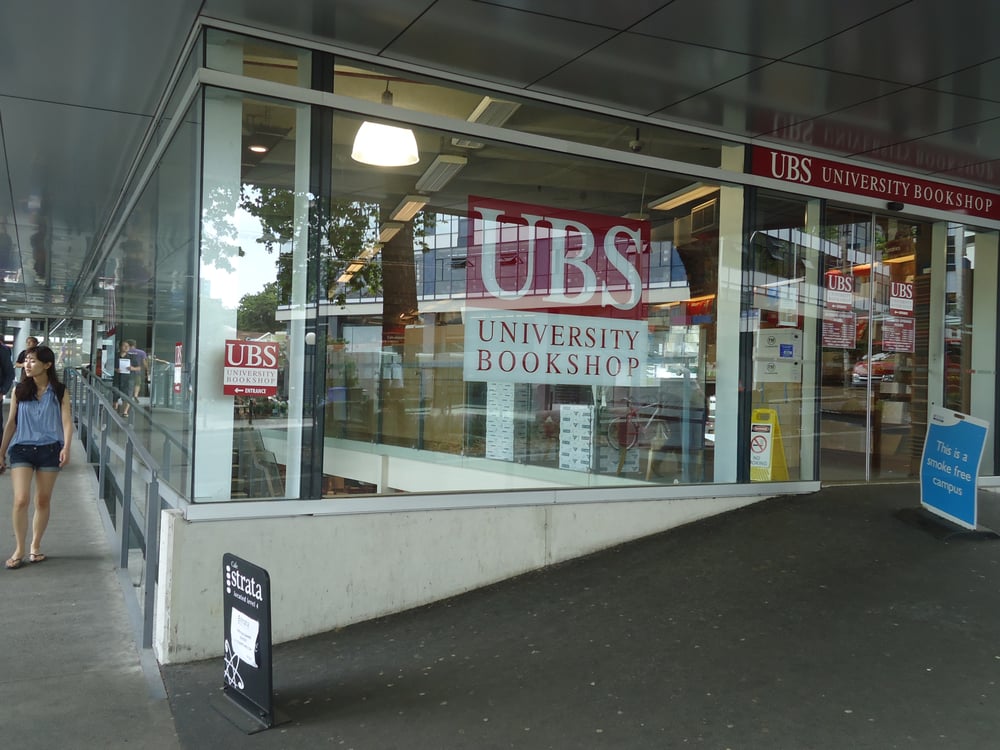 UNIVERSITY Updated August 2024 2 Alfred St, Auckland, New Zealand Bookstores