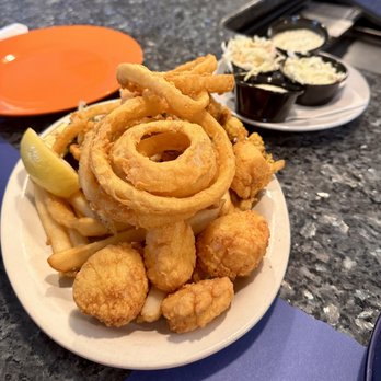 The Cabin - Fried Captain's Combo w/scallops & whole belly clams - Pizza Near Me - Middleboro, Massachusetts