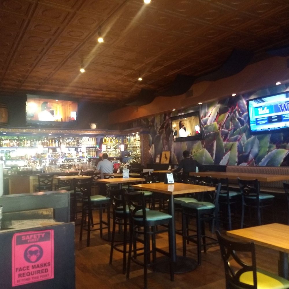 Agave Mexican Bistro - nobody eating indoors - Mexican Near Me - Mountain View, California