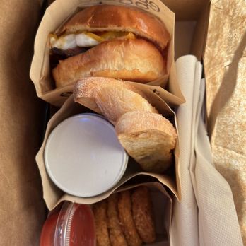 Eggslut - Breakfast & Brunch Near Me - Las Vegas, Nevada Eggslut - Breakfast & Brunch Near Me - Las Vegas, Nevada
