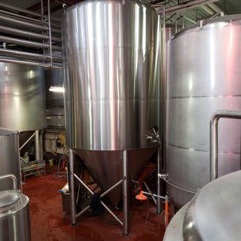 Firestone Walker - Paso Robles - Beer tanks - Breweries Near Me - Paso Robles, California Firestone Walker - Paso Robles - Beer tanks - Breweries Near Me - Paso Robles, California