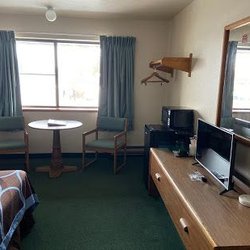 AmeriVu Inn & Suites - Https://www.amerivuinn.com/shawano/