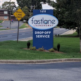 Fastlane Laundromat - Outdoor sing at entrance. - Laundromat Near Me - Gainesville, Georgia Fastlane Laundromat - Outdoor sing at entrance. - Laundromat Near Me - Gainesville, Georgia