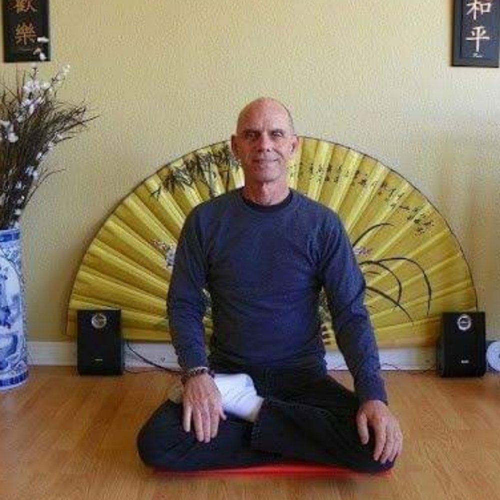 Mindful Meditation 15 Minutes Logo