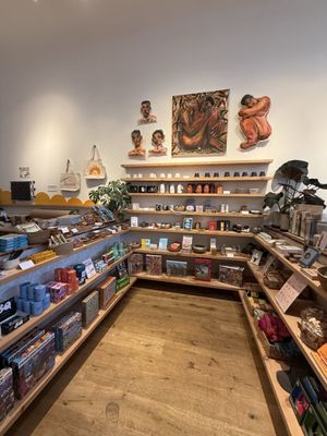 Black Bird Bookstore and Café by null