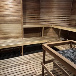 T Spa - Clean Cedar Sauna