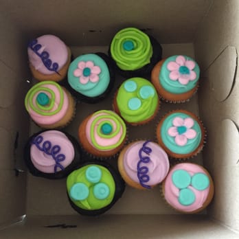 Mulberries Cake Shop - Adorable mini cupcakes they made for me! I had no idea what I wanted and they made them adorable! - Bakeries Near Me - Brighton, Colorado Mulberries Cake Shop - Adorable mini cupcakes they made for me! I had no idea what I wanted and they made them adorable! - Bakeries Near Me - Brighton, Colorado
