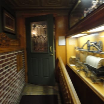 Farnsworth House Inn - Tours Near Me - Gettysburg, Pennsylvania Farnsworth House Inn - Tours Near Me - Gettysburg, Pennsylvania