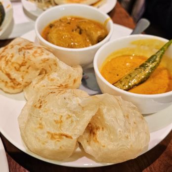 Ipoh Kopitiam - Roti Canai w/ Chicken Curry - Malaysian Near Me - Alhambra, California