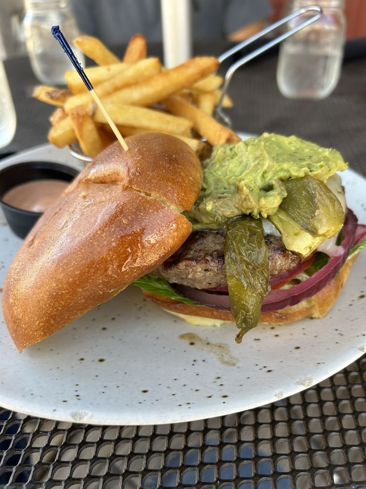 Vintage Restaurant Bar & Grill