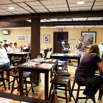 Firelands Winery - Dining Area - Wineries Near Me - Sandusky, Ohio Firelands Winery - Dining Area - Wineries Near Me - Sandusky, Ohio