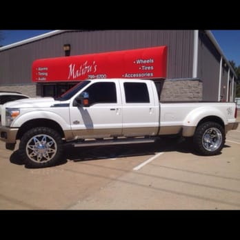 Malibu's Auto Center - Auto Detailing Near Me - Moore, Oklahoma Malibu's Auto Center - Auto Detailing Near Me - Moore, Oklahoma
