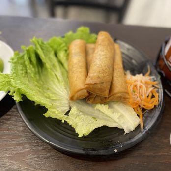 Pho Ga Vang - Eggrolls - Vietnamese Near Me - New York, New York Pho Ga Vang - Eggrolls - Vietnamese Near Me - New York, New York