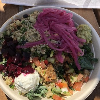 mezeh - Mediterranean Near Me - Fairfax, Virginia