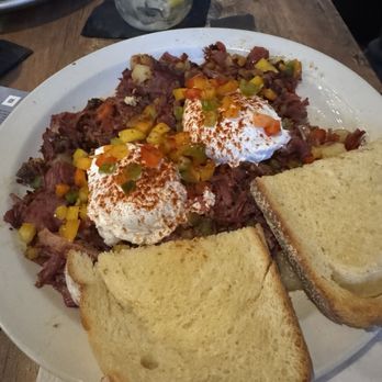 Silo Social - Corned Beef Hash Benny - Coffee & Tea Near Me - Rochester, New York Silo Social - Corned Beef Hash Benny - Coffee & Tea Near Me - Rochester, New York
