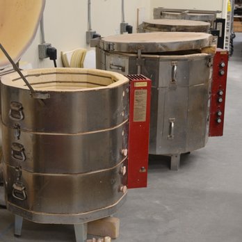 Mudflat Pottery School - Electric Kilns - Art Schools Near Me - Somerville, Massachusetts
