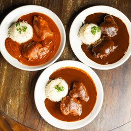 Mole Rojo