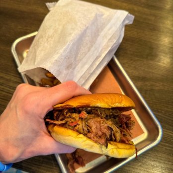 Meat Mitch Barbecue - Barbeque Near Me - Leawood, Kansas