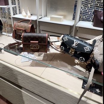 Louis Vuitton - Luggage Near Me - Vienna, 9