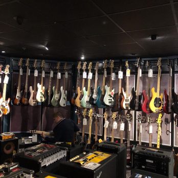 Guitar Center - Musical Instruments & Teachers Near Me - Rockville, Maryland Guitar Center - Musical Instruments & Teachers Near Me - Rockville, Maryland