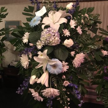 Dayton Flower Box - Florists Near Me - Dayton, Tennessee Dayton Flower Box - Florists Near Me - Dayton, Tennessee