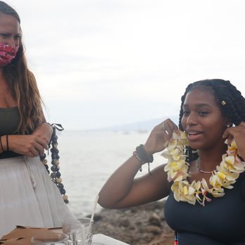 Savv Exposure - Brunch at Mala Tavern, Maui - Travel Agents Near Me - Irvine, California