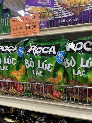 Hong Kong Supermarket by null
