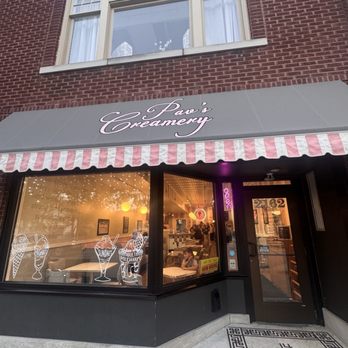 Pav’s Creamery - Ice Cream & Frozen Yogurt Near Me - Cuyahoga Falls, Ohio