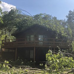 Brickyard Contracts - Emergency tree service/storm damage clean up.