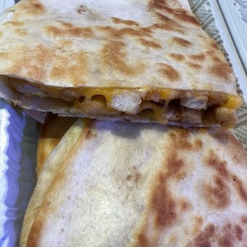 Bachi 197 - Chicken Quesadilla - Mexican Near Me - Wood-Ridge, New Jersey Bachi 197 - Chicken Quesadilla - Mexican Near Me - Wood-Ridge, New Jersey