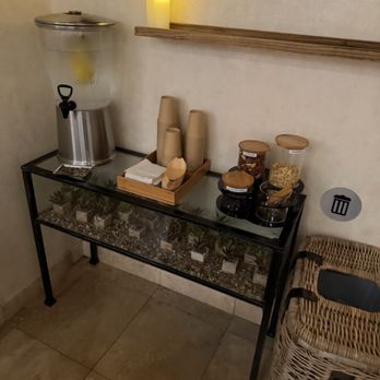 The Spa at The Cliffs - Snacks and lemon water - Day Spas Near Me - Pismo Beach, California The Spa at The Cliffs - Snacks and lemon water - Day Spas Near Me - Pismo Beach, California