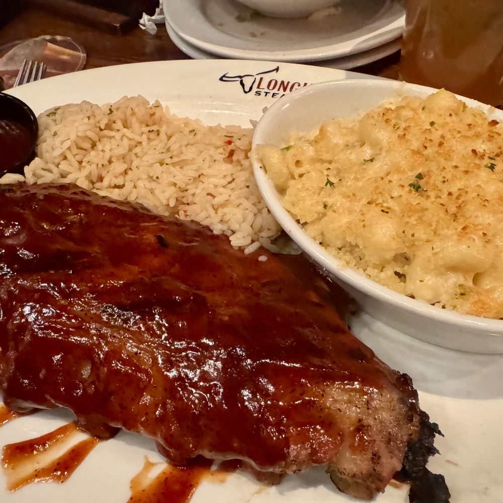 LongHorn Steakhouse - Wonderful ribs with Mac & Cheese - Steakhouses Near Me - Albany, New York LongHorn Steakhouse - Wonderful ribs with Mac & Cheese - Steakhouses Near Me - Albany, New York
