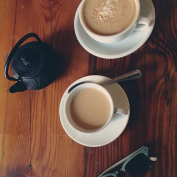 Big Bear Cafe - Black tea and mocha. - Cafes Near Me - Washington, DC, District of Columbia