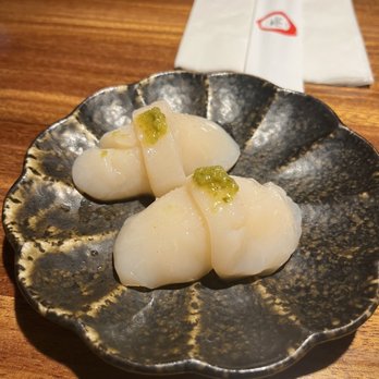Ootoro Sushi - Dai Hotate Sushi (giant live scallop) - Japanese Near Me - Walnut, California Ootoro Sushi - Dai Hotate Sushi (giant live scallop) - Japanese Near Me - Walnut, California