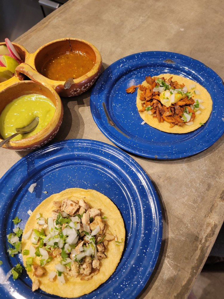 Los Molcajetes