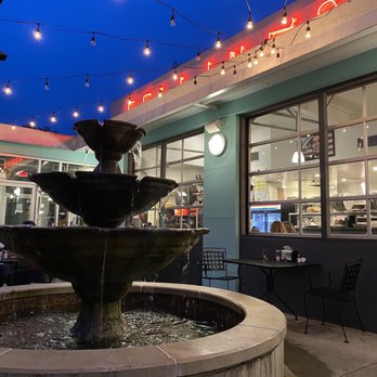 Fellini's Pizza - Outside seating - Pizza Near Me - Decatur, Georgia
