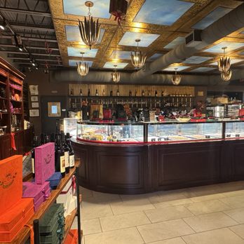 AJ Chocolate House - Chocolatiers & Shops Near Me - Winter Park, Florida