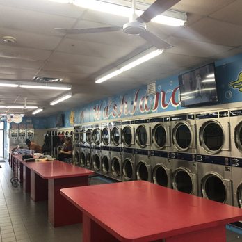 Washland On Broadway - Laundromat Near Me - Melrose Park, Illinois Washland On Broadway - Laundromat Near Me - Melrose Park, Illinois