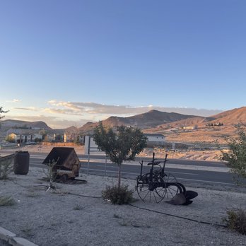 Tonopah Station Hotel - Hotels Near Me - Tonopah, Nevada Tonopah Station Hotel - Hotels Near Me - Tonopah, Nevada