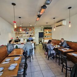 Pochana Thai Kitchen - Inside the restaurant