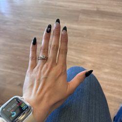 Nail Story