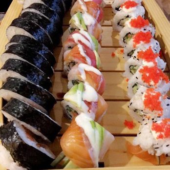 Hana Sushi - Sushi Bars Near Me - Kraków, Massachusetts