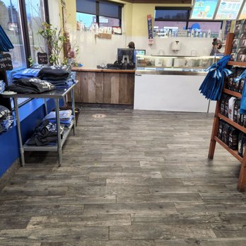 Kawartha Dairy - Ice Cream & Frozen Yogurt Near Me - Newmarket, Ontario