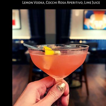 Café la Vie - Cosmo - Bars Near Me - St. Louis, Missouri Café la Vie - Cosmo - Bars Near Me - St. Louis, Missouri