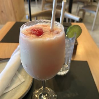 Moreno - Piña colada - Seafood Near Me - Union City, New Jersey